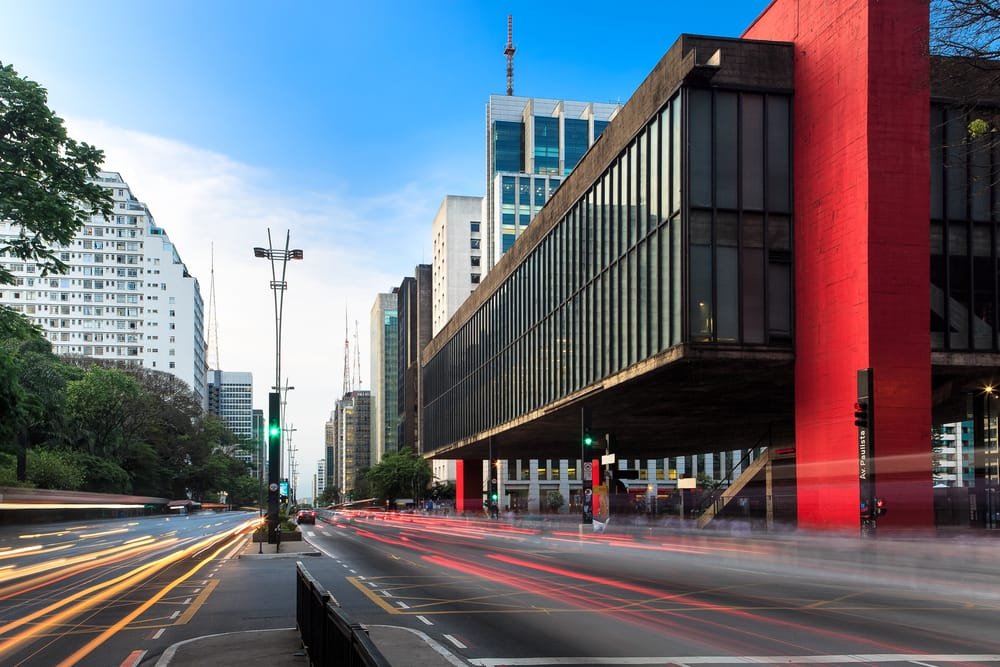 Explorando a Metrópole: A Cidade de São Paulo Explorando a Metrópole: A Cidade de São Paulo